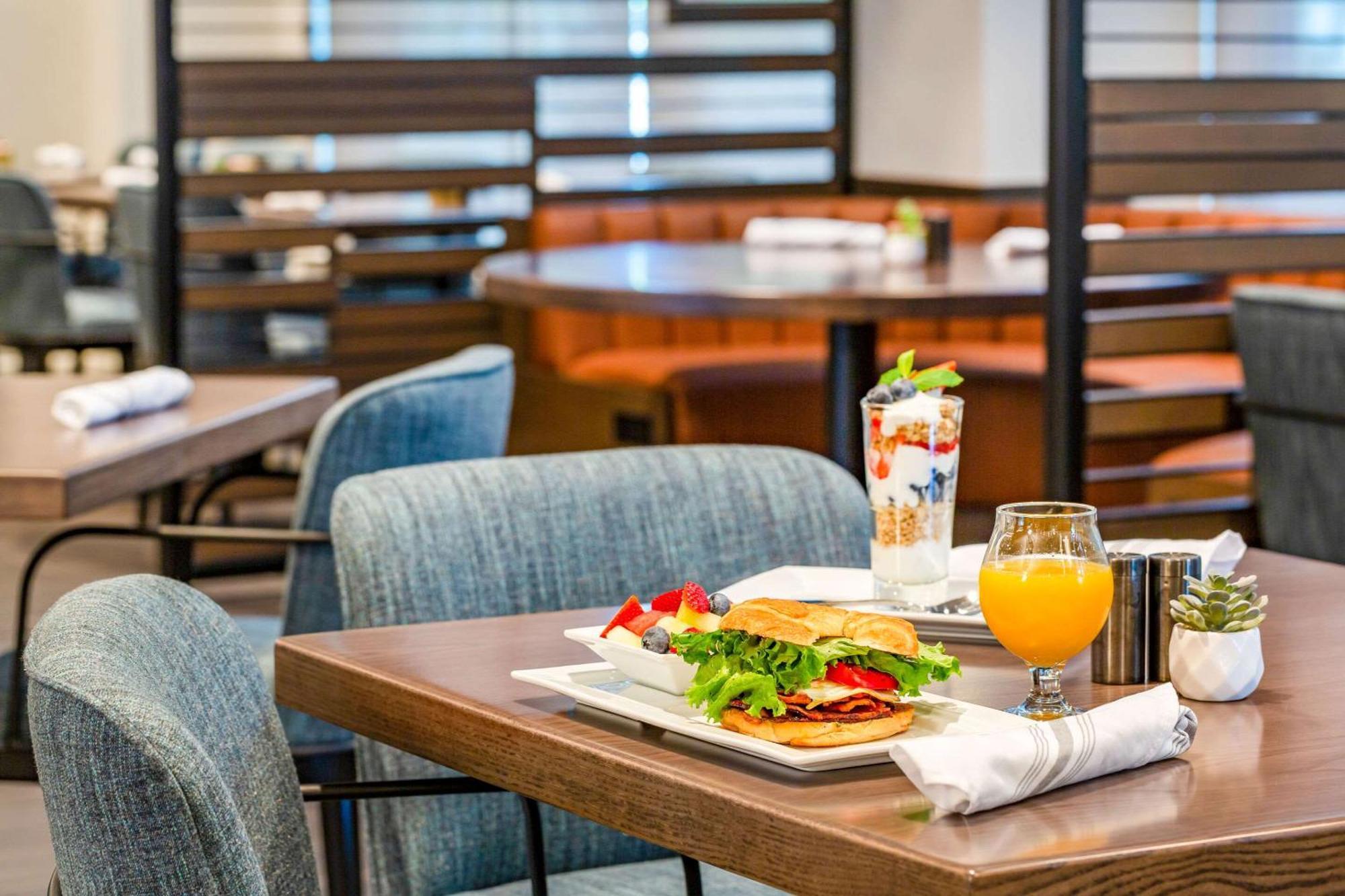 Cambria Hotel New Haven University Area Esterno foto